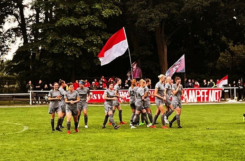 Fußballbegeisterte Frauen gesucht: Die Frauenmannschaft des SV Gebelzig könnte noch die ein oder andere Spielerin gebrauchen.