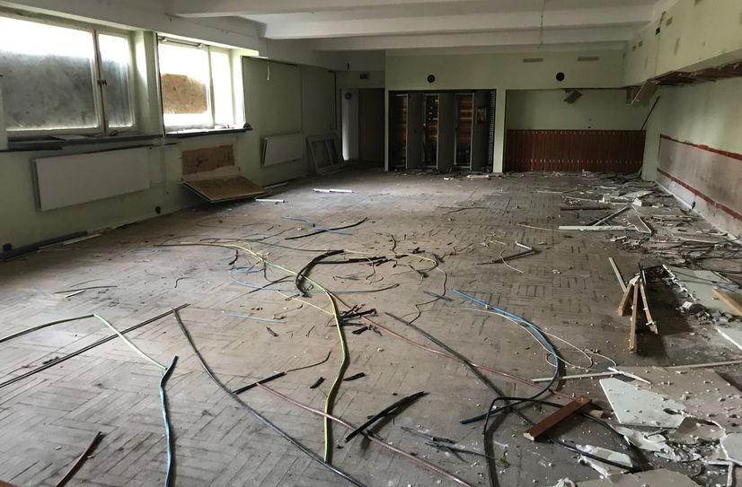 Die Initiative "Operette retten" hat jetzt die Verwahrlosung des Hauses dokumentiert.