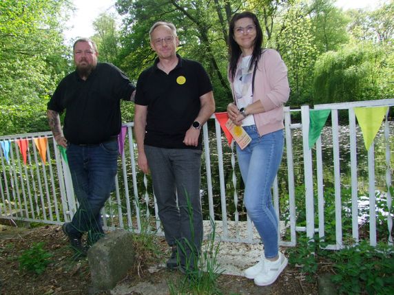 Zur 800-Jahr-Feier erwarten die Organisatoren, dazu gehören neben Ortsvorsteher Frank Friede (Mitte) auch Axel Krause und Anja Jeschke vom Organisationskomitee, über 10.00 Besucher.