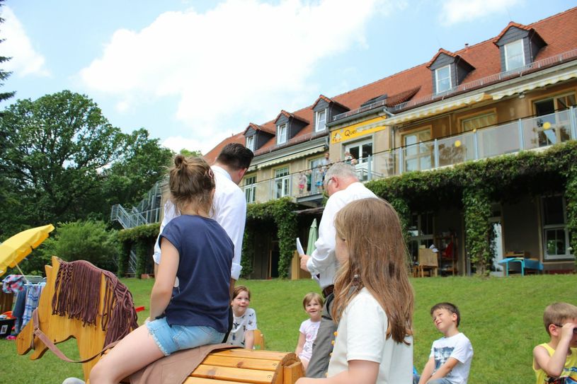 Das Kita-Gebäude auf der Juststraße ist in den Sechzigern als Kinderkrippe gebaut worden. Die Sanierung wird rund 3 Millionen Euro kosten. Foto: Keil