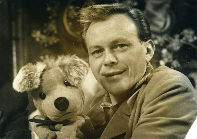 Der junge Heinz Fülfe mit Struppi. Foto: PR