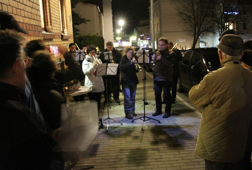 Bereits ein fester Bestandteil des ökumenischen Adventskalenders: Die Veranstaltung des CDU-Wahlkreisbüros auf der Puschkinstraße 4. Foto: Rebekka Havenstein