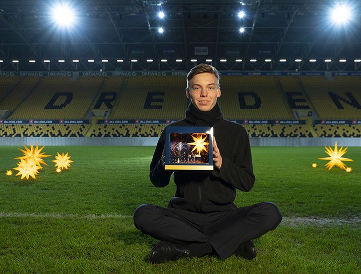Statt Adventskonzert gibt es dieses Jahr eine Doppel-CD des Kreuzchores mit (oder auch ohne) einem Herrnhuter Stern dazu. Foto: Johannes Hoffmann