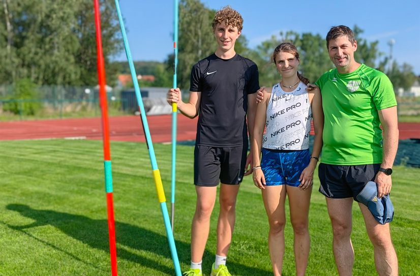 Lasse Dornbusch, Katharina Grubitzsch und Sebastian Plotz von der SG Weißig laden zum diesjährigen Hochlandlauf.