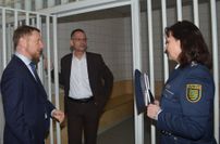 In der Großenhainer Arrestzelle.