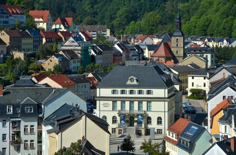 Uhrenmuseum im Herzen von Glashütte.