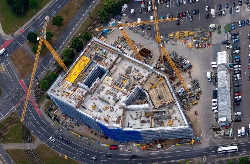 Das neue Stadtforum ähnelt einem Schiff.