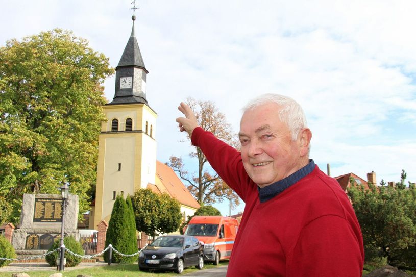 Dank des Einsatzes von Thomas Schrade drehen die Zeiger der Kirchtumruhr in Wormlage ihre Runden.