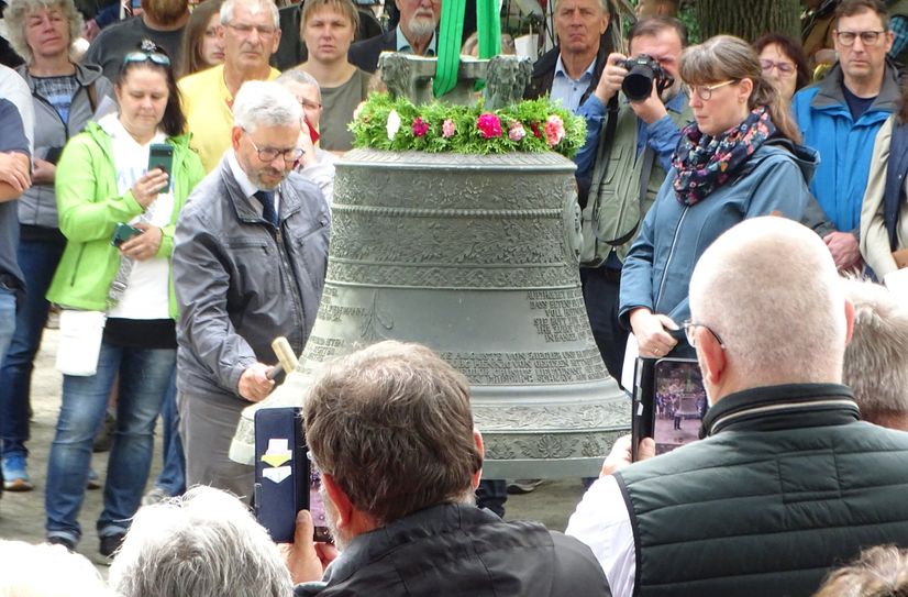 Zur Glockenweihe am 1. Juni kamen viele Besucher.