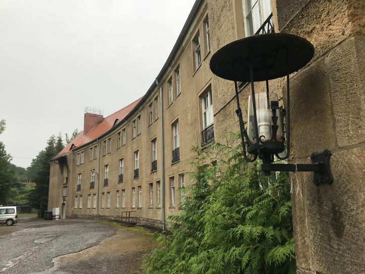 Das Gebäude stammt aus den 50er Jahren. Foto: Schramm