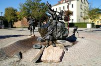 Rotkopf-Görg-Brunnen am Platz des Handwerks.