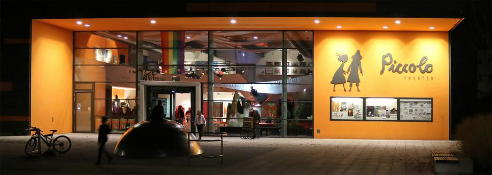 Spielstätte des Piccolo-Theaters am Cottbuser Erich Kästner Platz 1. Foto: Piccolo-Theater/Clemens Schiesko