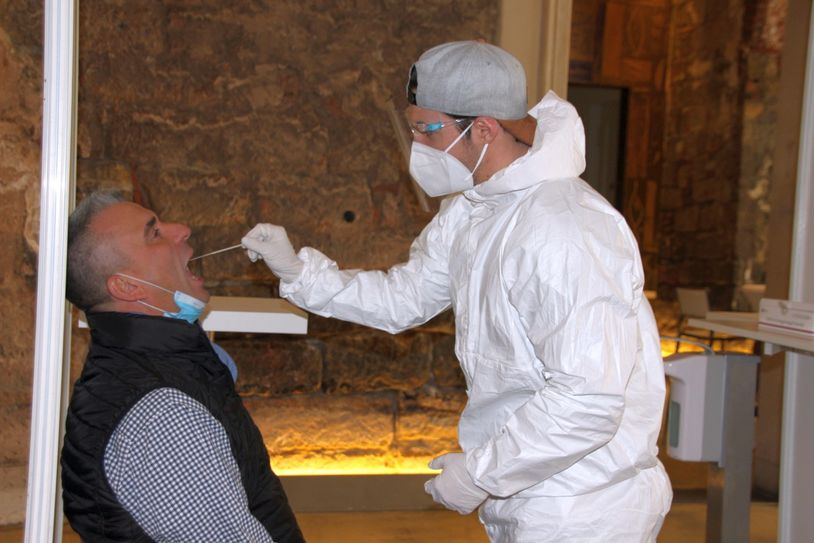 Gerd Kastenmeier lässt sich im Kurländer Palais testen.