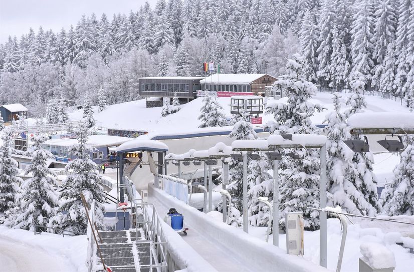 Diesmal dürfen sich wieder Zuschauer am SachsenEnergie-Eiskanal tummeln.