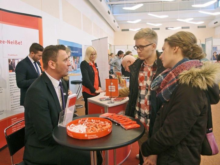 Zahlreiche Aubsildungs, Studien- und Jobangebote stehen am Freitag und Samstag bei der IMPULS im Fokus. Foto: PR