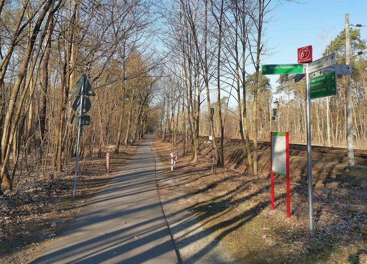 Am Radweg Finsterwalde Bürgerheide sollen ab 4. April die Modernisierungsarbeiten beginnen.