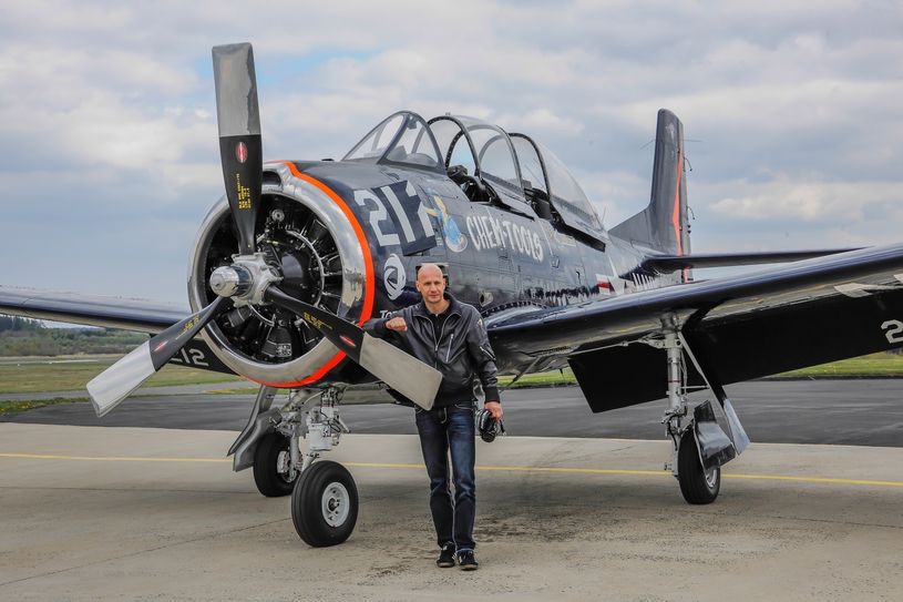 Monstertrucks und verschiedene Flugzeuge sind am Wochenende in Großenhain zu bestaunen. Fotos: PR