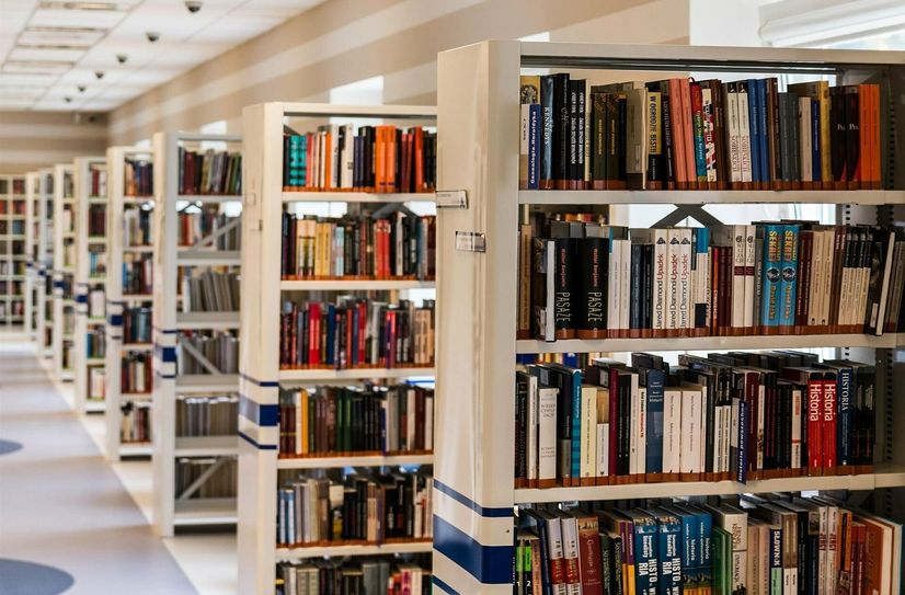 Rückkehr zur Normalität - Öffnung aller Zweigstellen im Bibliothekennetz.