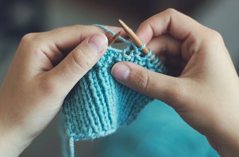 Im Generationstreff SpinnNetz treffen sich jeweils mittwochs und donnerstags ab 9 Uhr an Handarbeiten interessierte Menschen.