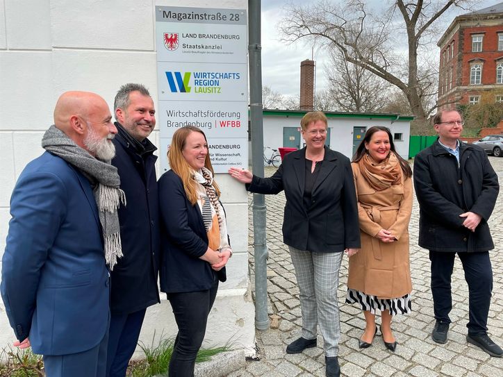 In Cottbus ist am Donnerstag das Büro für das IUC eröffnet worden.