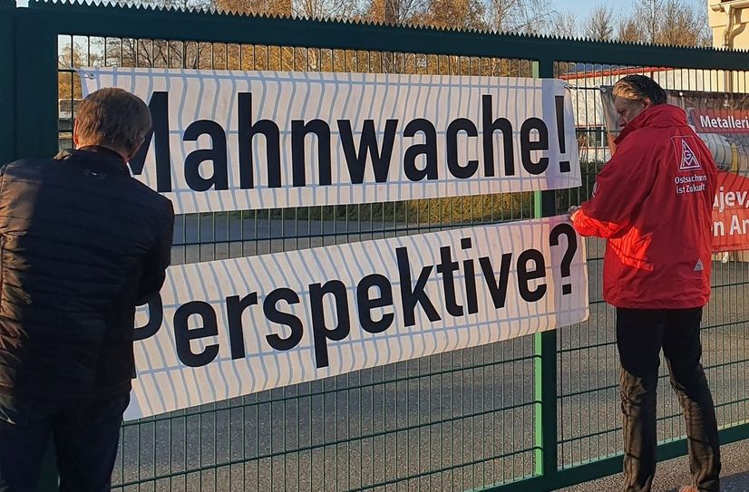 Seit 2022 fordern die Beschäftigten den slowakischen Eigentümer des Waggonbau Niesky, Alexej Beljajev, zu einem Gespräch über drängende Kernfragen - Perspektive, Strategie, Struktur - auf.