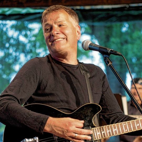 Noch nicht abgesagt ist das Konzert mit Thomas Rühmann am 7. Mai. Foto: Archiv/PR