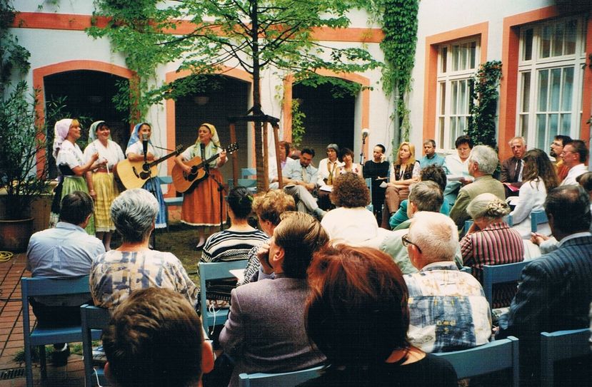 Musikalische Veranstaltung im Hof des Wendischen Museums. Foto: Wendisches Museum