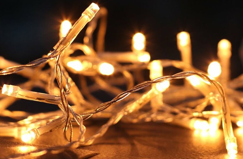 Weißwasser hat in den vergangenen zwei Jahren die Weihnachtsbeleuchtung, die in der Stadt eingesetzt wird, komplett auf LED umgestellt. (Symbolfoto)