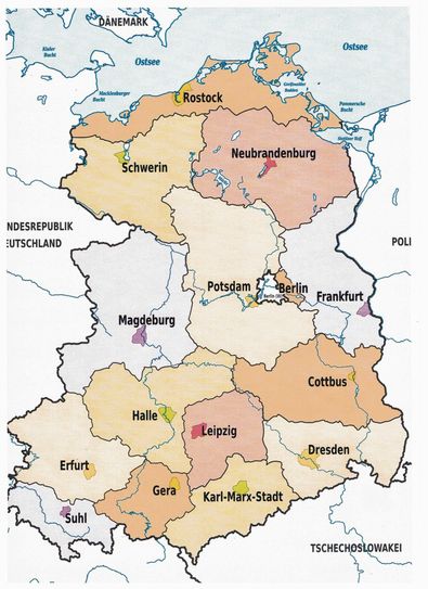 Verwaltungsreform 1952: 14 Bezirke plus Hauptstadt Ostberlin