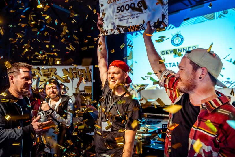 Capstan & Tulip sind als Sieger der Battles League nicht nur 5.000 Euro reicher, sondern haben auch einen Auftrag zur Gestaltung eines Bierwagens bekommen.