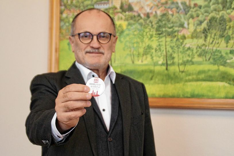 800 Jahre Kamenz sollen gefeiert werden – aber wie? Oberbürgermeister Roland Dantz möchte genau diese Frage von den Bürgern beantworten lassen. Foto: hgb