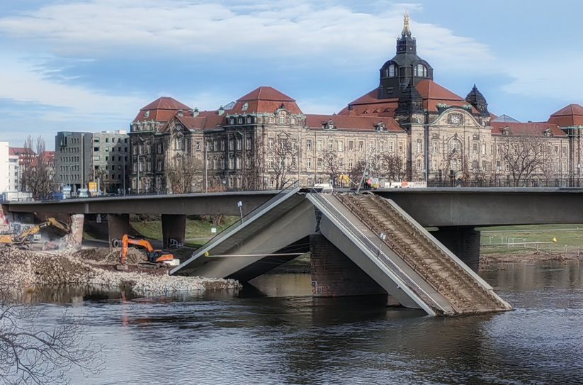 Erneut ist der Abriss von Zug C gestoppt - jetzt besteht sogar die Gefahr, dass die anderen Brückenzüge noch einstürzen.