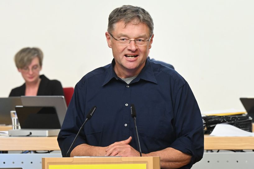 Stadtrat Holger Zastrow warnt davor, jetzt den Erbauern der Brücke Schuld zuzuschieben.