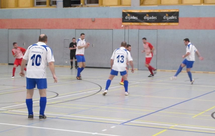 Der FV Rot-Weiß 93 Olbersdorf lädt am 11. Januar zum 5. Hallenturnier für Männermannschaften aus der Region ein. Foto: Verein