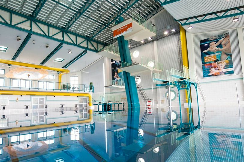 Die Sanierung der Schwimmhalle wird ins nächste Jahr verschoben. Foto: Archiv