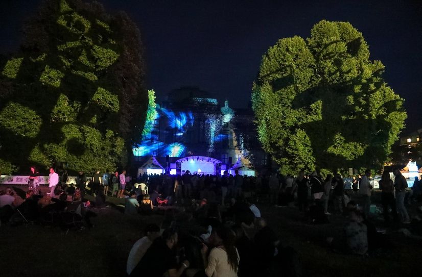 Vom 26. bis 28. Juli wurde der Garten des Japanischen Palais zum "Katzenspielplatz".