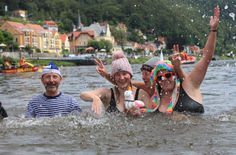 Im vergangenen Jahr haben sich über 230 Wasserratten am Elbeschwimmne beteiligt.
