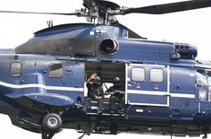 Im Eindsatz gegen das Feuer _ Piloten und Brandschützer der Bundespolizei
