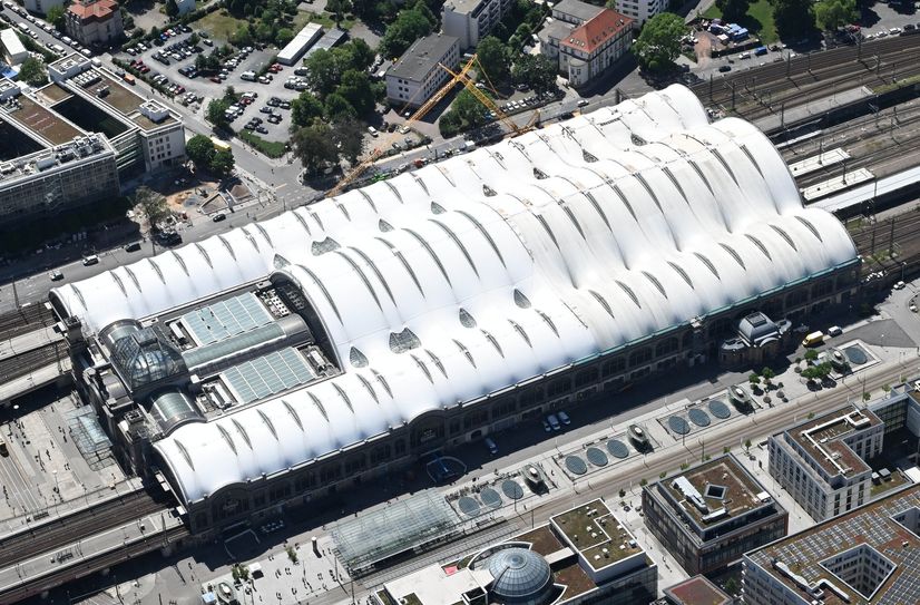 Die neue Hülle des Hauptbahnhofs.
