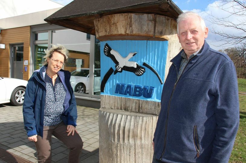 Können auf 30 Jahre NABU Regionalverband Senftenberg e.V. zurückblicken: Regionalverbandsgeschäftsführerin Beate Erler und Vereinsvorsitzender Karl-Heinz Marschka. Foto: sts