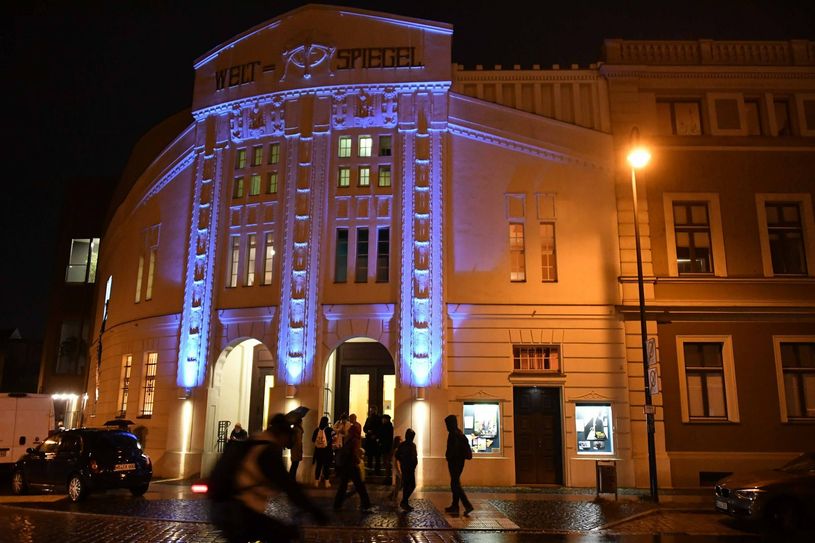 Im Weltspiegel wird mit der Lausitzer FilmSchau die Festivalwoche eröffnet. Viele Filme erleben beim FilmFestival ihre deutsche, internationale oder sogar weltweit erste Aufführung.