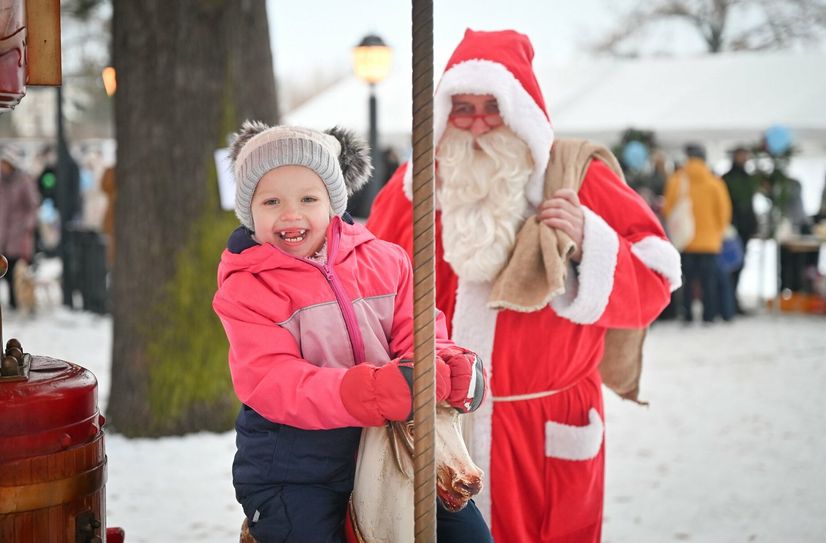 Auch die fünfjährige Elisaveta hatte Spaß beim Weihnachtsmarkt am Jägerpark.