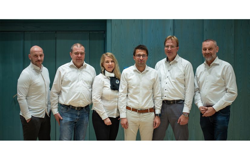 Martin Kolan, Holger Schmidt, Kirsten Schönherr, Sven Johne, Christopher Gerhardi und Marko Schiemann (v.l.) bilden mit Tina Schuster und Veit Barthel (nicht im Bild) das neue Präsidium.