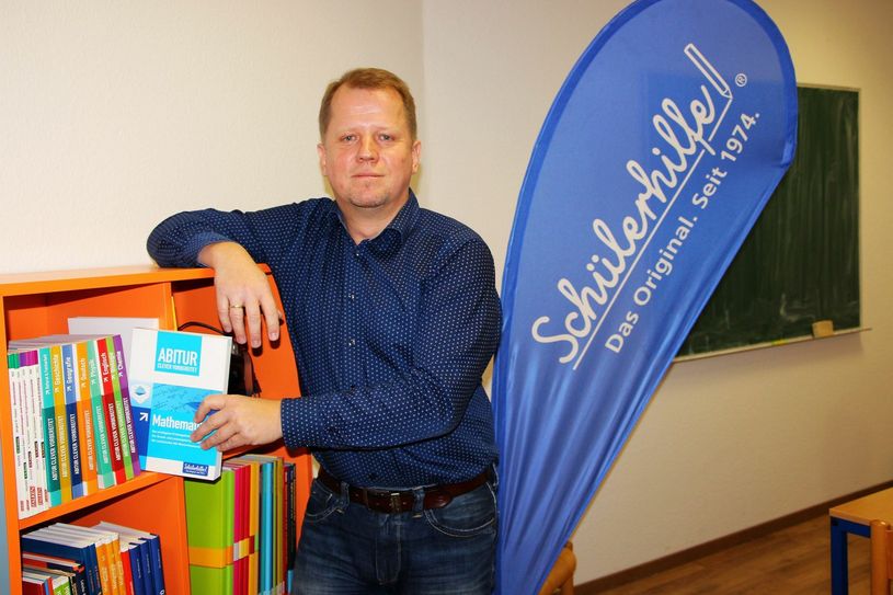 Nico Kühnold, Inhaber der Schülerhilfe, freut sich über einen besseren Notendurchschnitt seiner Schützlinge bestimmt genau so sehr, wie die Schüler selbst. Foto: Farrar