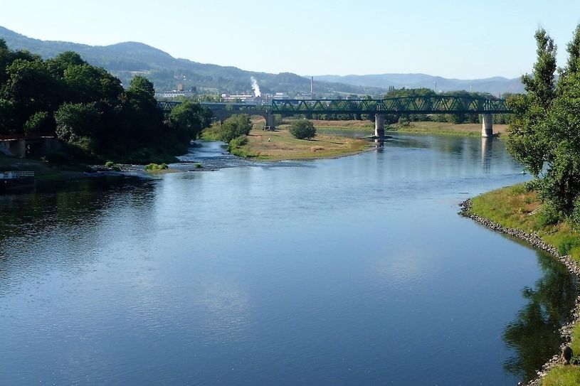 Die Elbe bei Decin.  Foto: Fiedler