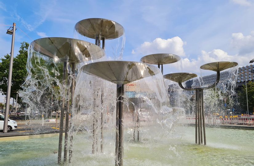 Schalenbrunnen auf dem Dippoldiswalder Platz sprudelt wieder.