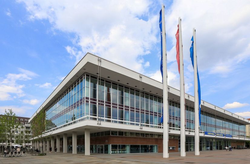 Außenansicht der Zentralbibliothek Dresden.