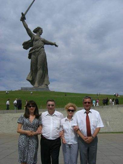 Lipezker und Cottbuser vor der grandiosen Mutter Heimat in Wolgograd. Foto: privat