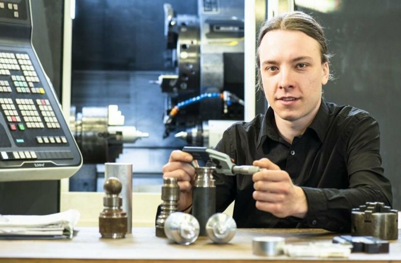 Pascal Fritzsche ist MINT-Botschafter der Fakultät 3 – Maschinenbau, Elektro- und Energiesysteme – der BTU.