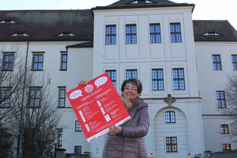 Christiane Vogel, Geschäftsführerin des Vereins »Jugend musiziert« hat den Hut bei der Organisation des Wettbewerbes auf, bei dem junge Talente ihre Fähigkeiten unter Beweis stellen und wertvolle Erfahrungen sammeln können. (Foto: Silke Richter)